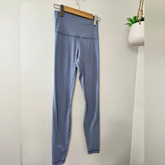 the align legging - Picture 3 of 4